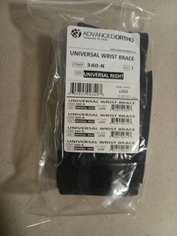 Universal Wrist Brace