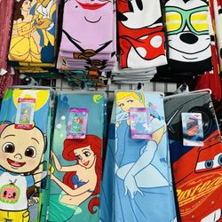 Disney Towels 27x 54