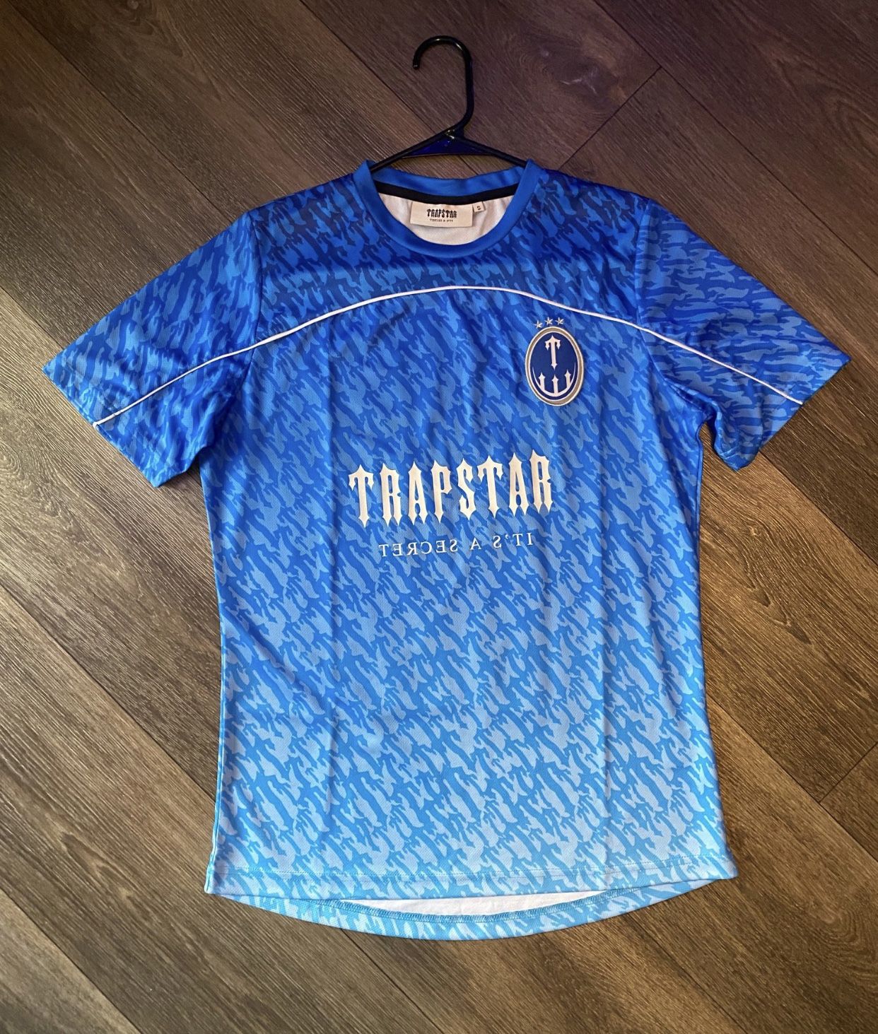 Trapstar Jersey 23 size small men 
