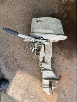 51/2 horsepower boat motor