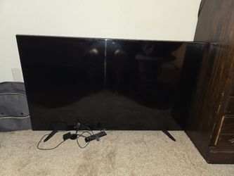 Samsung TV 55" UN55NU6900FXZA W/ ChromeCast