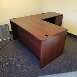 Office Furniture 