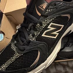 New Balance Women’s 8