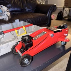 1.5 Ton Hydraulic Floor Jack