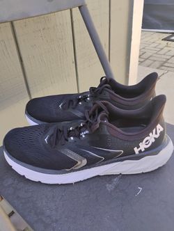 Mens Hoka Shoes ARAHI 5