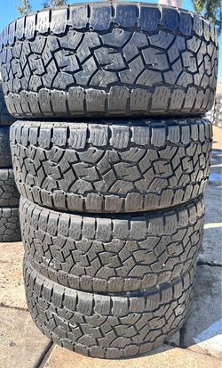 Toyo open country A/T p285/55R20
