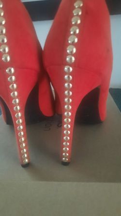 Women's heels