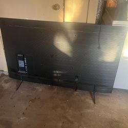 Free Large, working TV, but black screen Samsung