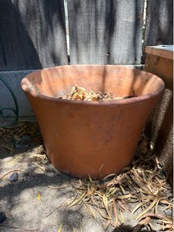 14-Inch Terracotta Planter Pot