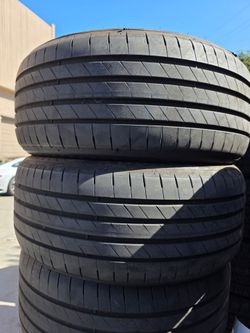 285-35-21 & 255-40-21:4 Goodyear Eagle F1 Asimetric 6