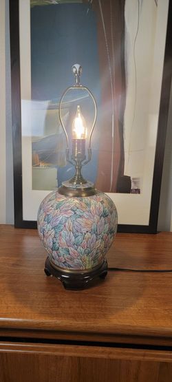 Vintage Chinoiserie Ginger Jar Table Lamp Pastel Floral Leaf Ceramic Wood Base