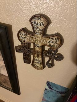 Cross Jesus wall decor