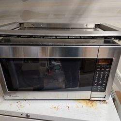 GE Monogram build-in Microwave With Trim