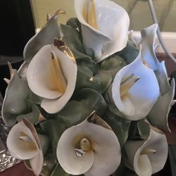 Italian Made Porcelain Flower Set