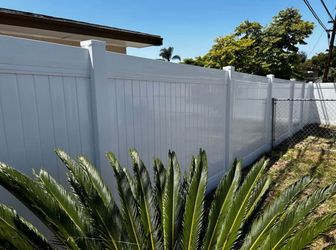 Privacy white vinyl fence