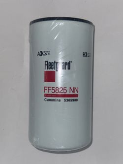 Fleetguard FF5825NN Fuel Filter - Brand New / Sealed