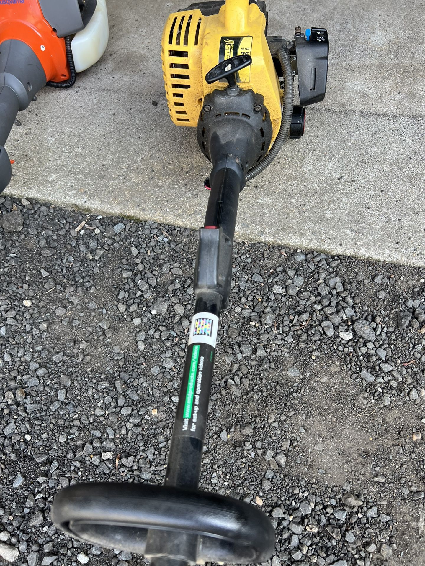 Bolens Weed Wacker 25cc for Sale in Derby, CT OfferUp