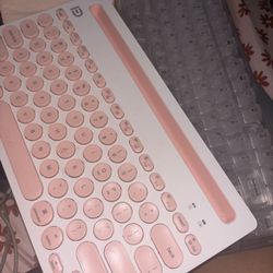 iPad/Tablet Keyboard & Gaming Keyboard