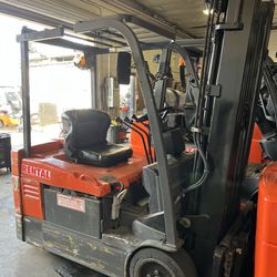 Toyota Electric Forklifts 