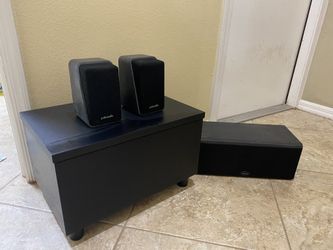 Polk Surround Sound 3 Speakers  Plus Woofer Ex Condition OBO 