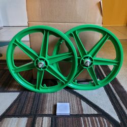 NEW Bicycle Bmx Mag Wheels 20" Green