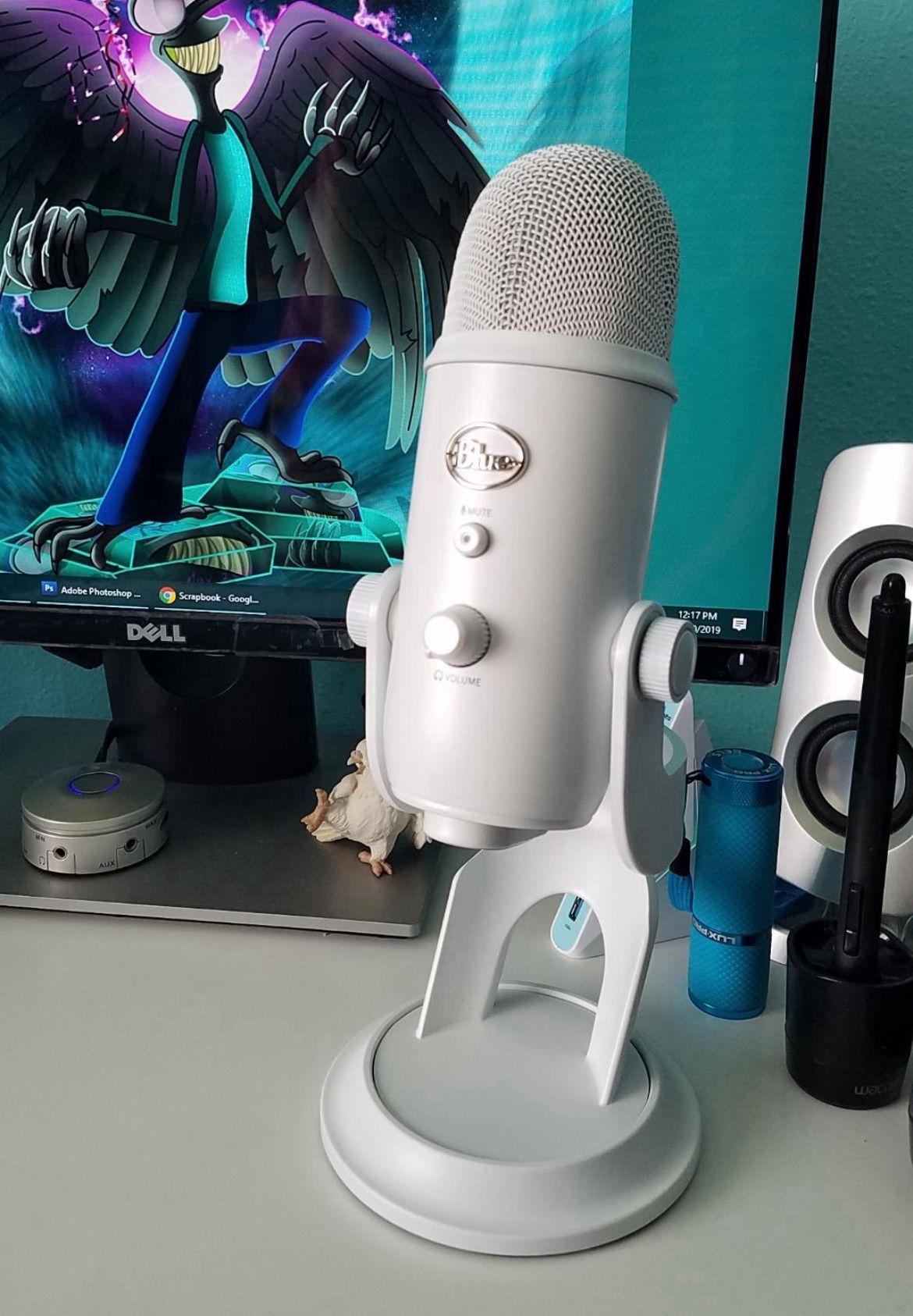 Blue Yeti USB Microphone - White
