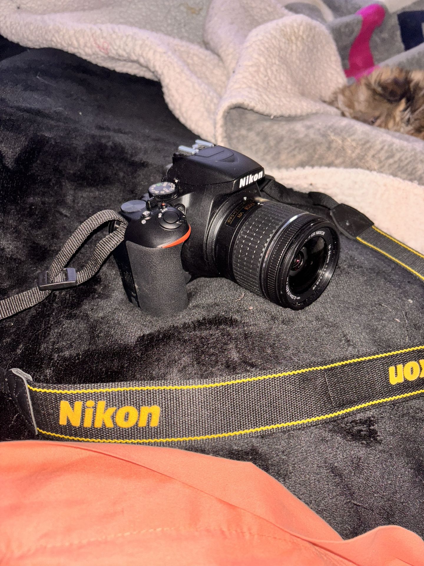 Nikon D3500 Bundle 