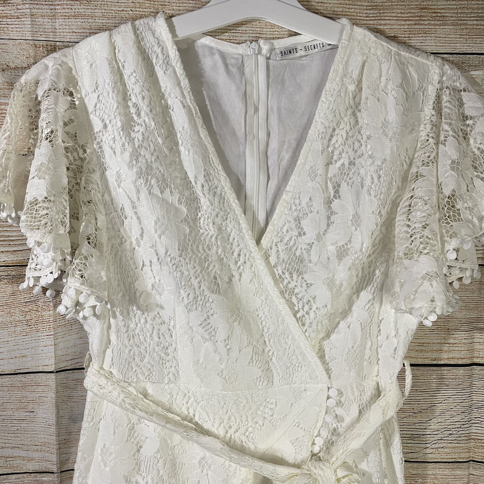 chinese dress ladies Passione Tied Bust Lace Maxi Dress White