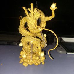 Shenron Statue