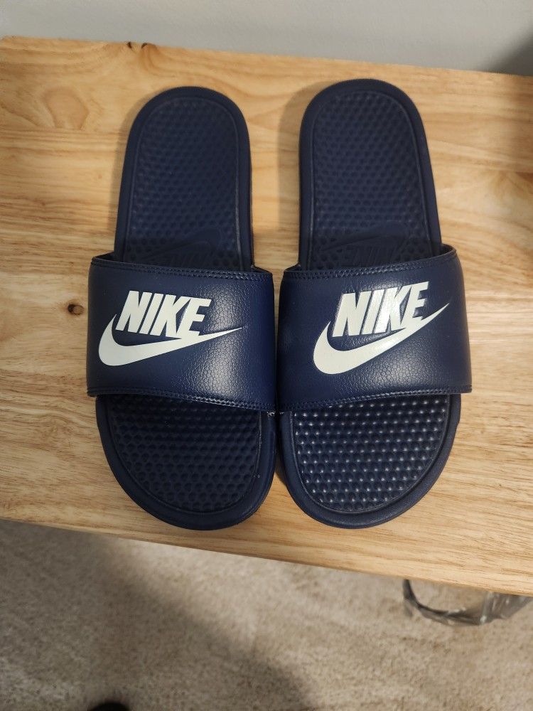 Nike Slides