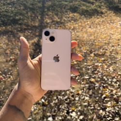 iPhone 13 128GB Pink – No Cracks – $210
