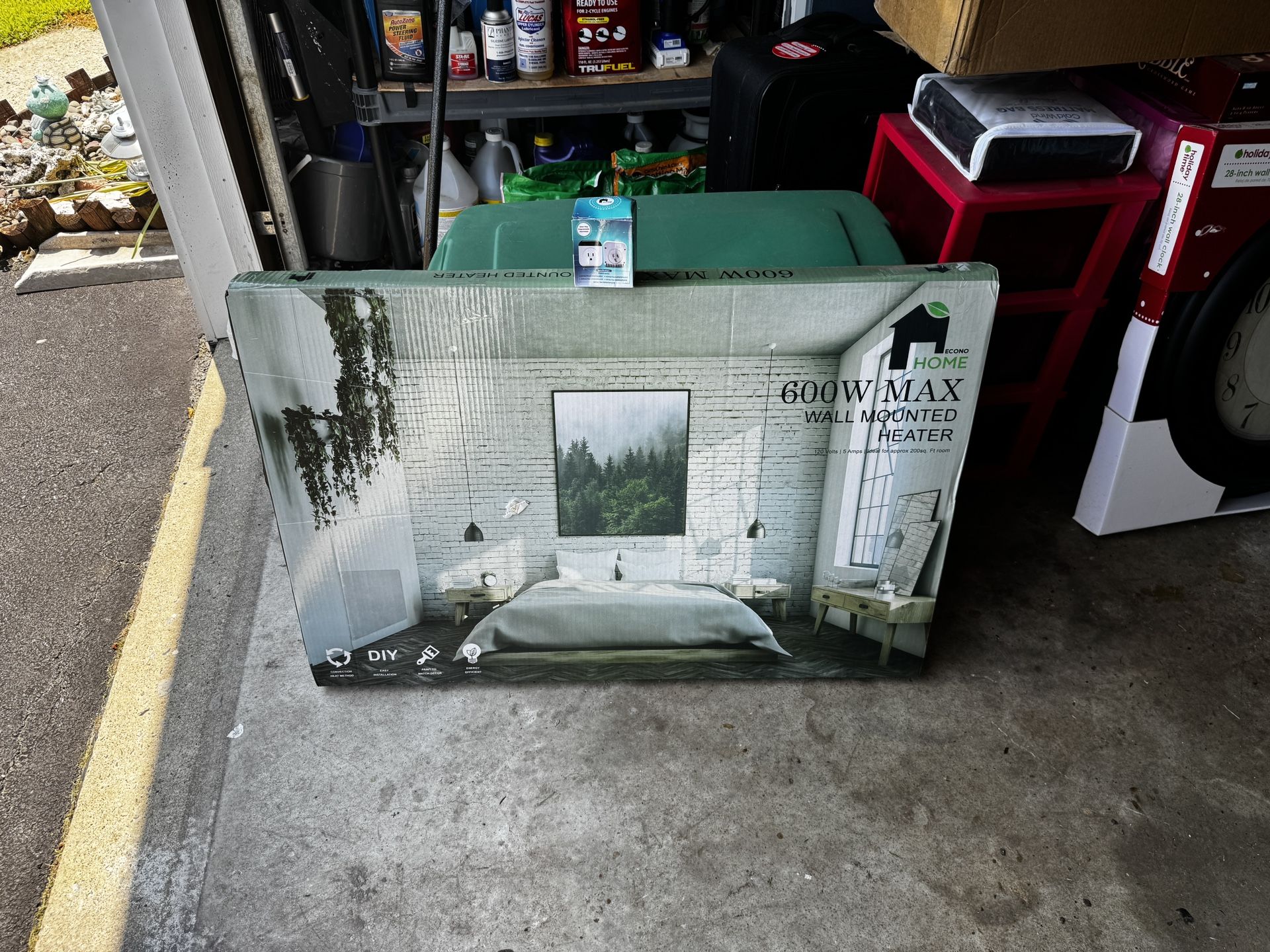600 Watt Wall Mounted Heater NIB