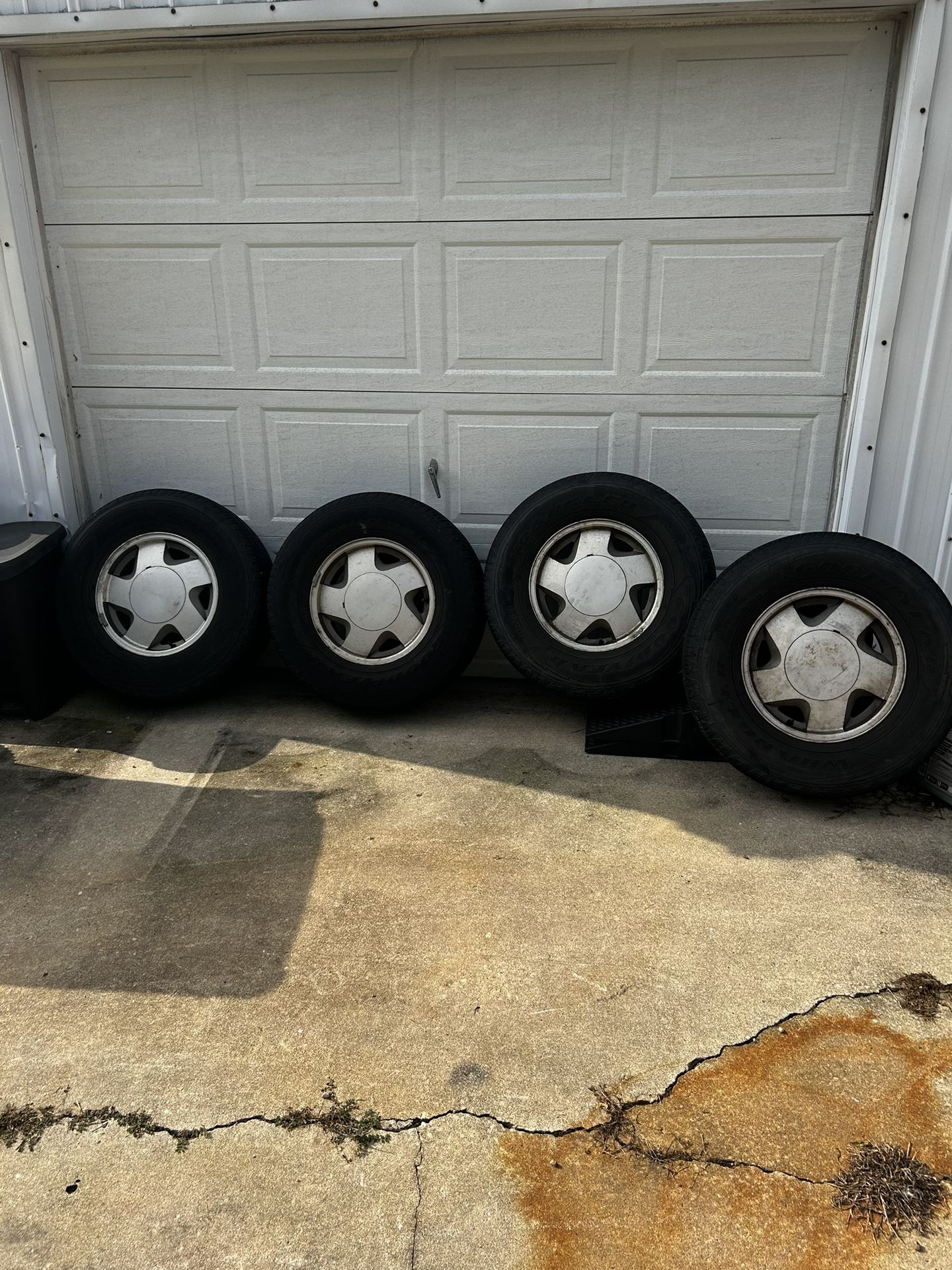 Chevy Suburban Rims And Tires