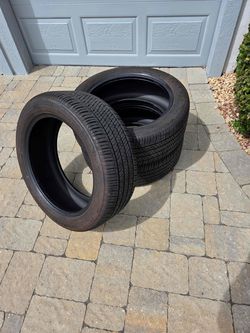 Bridgestone Run Flat Tires. Three in near new condition.