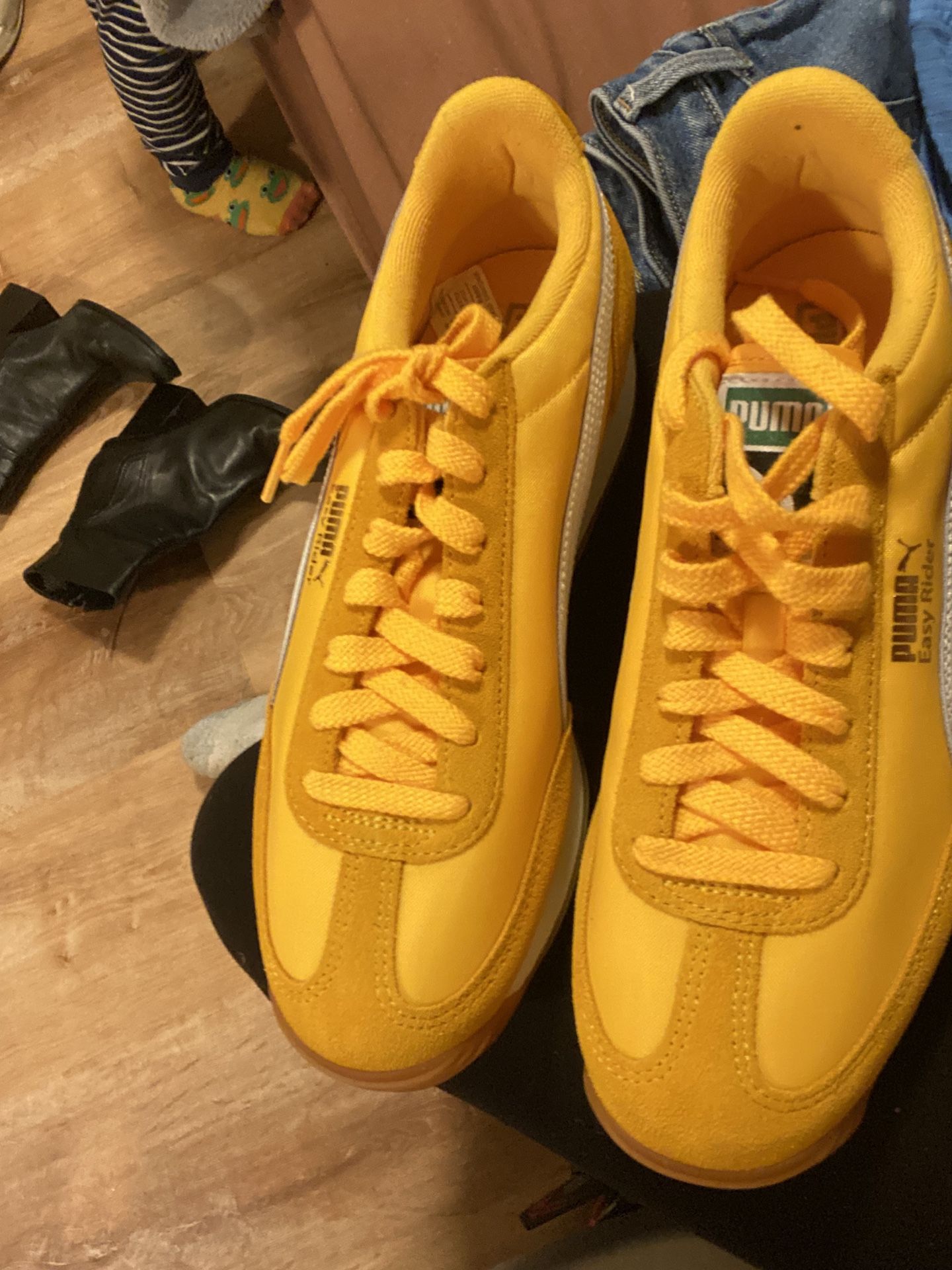 Puma Sneakers