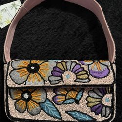 Viral Beaded Purse , America & Beyond , New Pink Bag ,  (Louis Vuitton , Gucci, Saint Laurent, Christian Dior) 