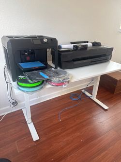 MakerBot 3D Printer + HP DesignJet T120 Plotter + Desk Table - Combo