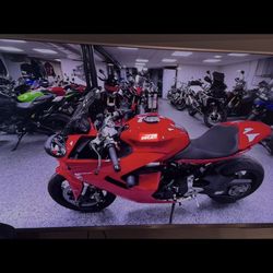 2024 Ducati 950 Supersport