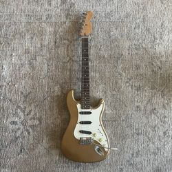 Fender Squire Stratocaster Electric Guitar 