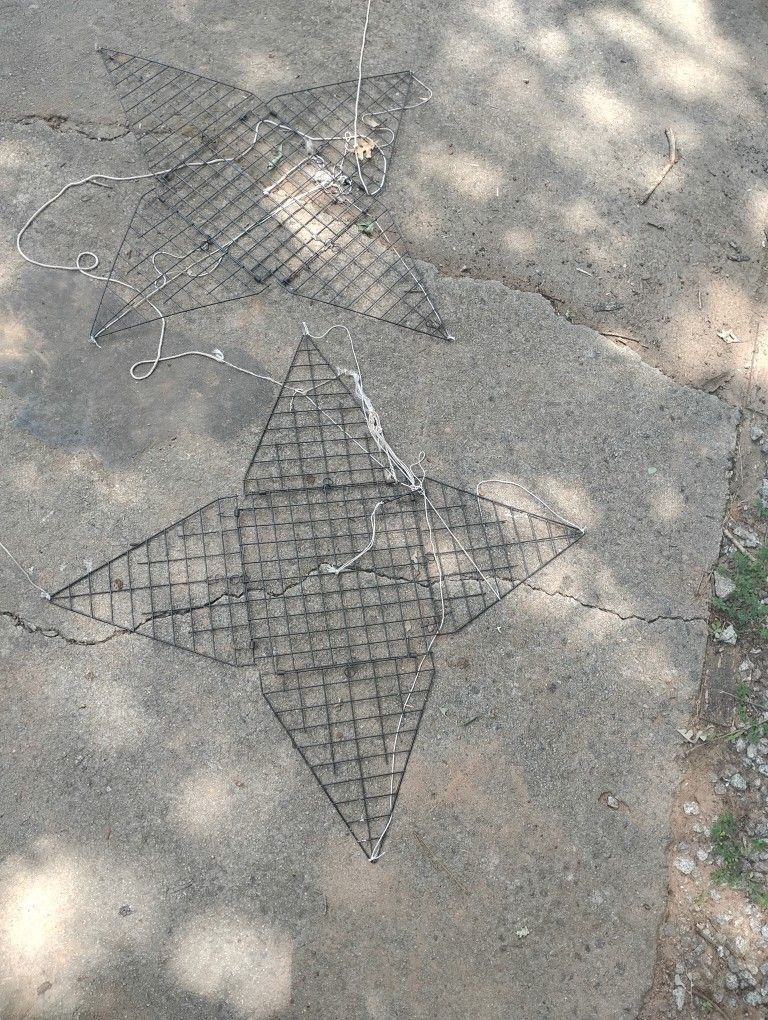 Star Crab Traps