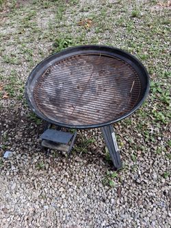 Charcoal grill