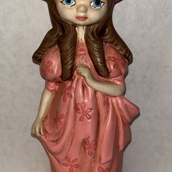 Vtg hand painted ceramic girl figurine