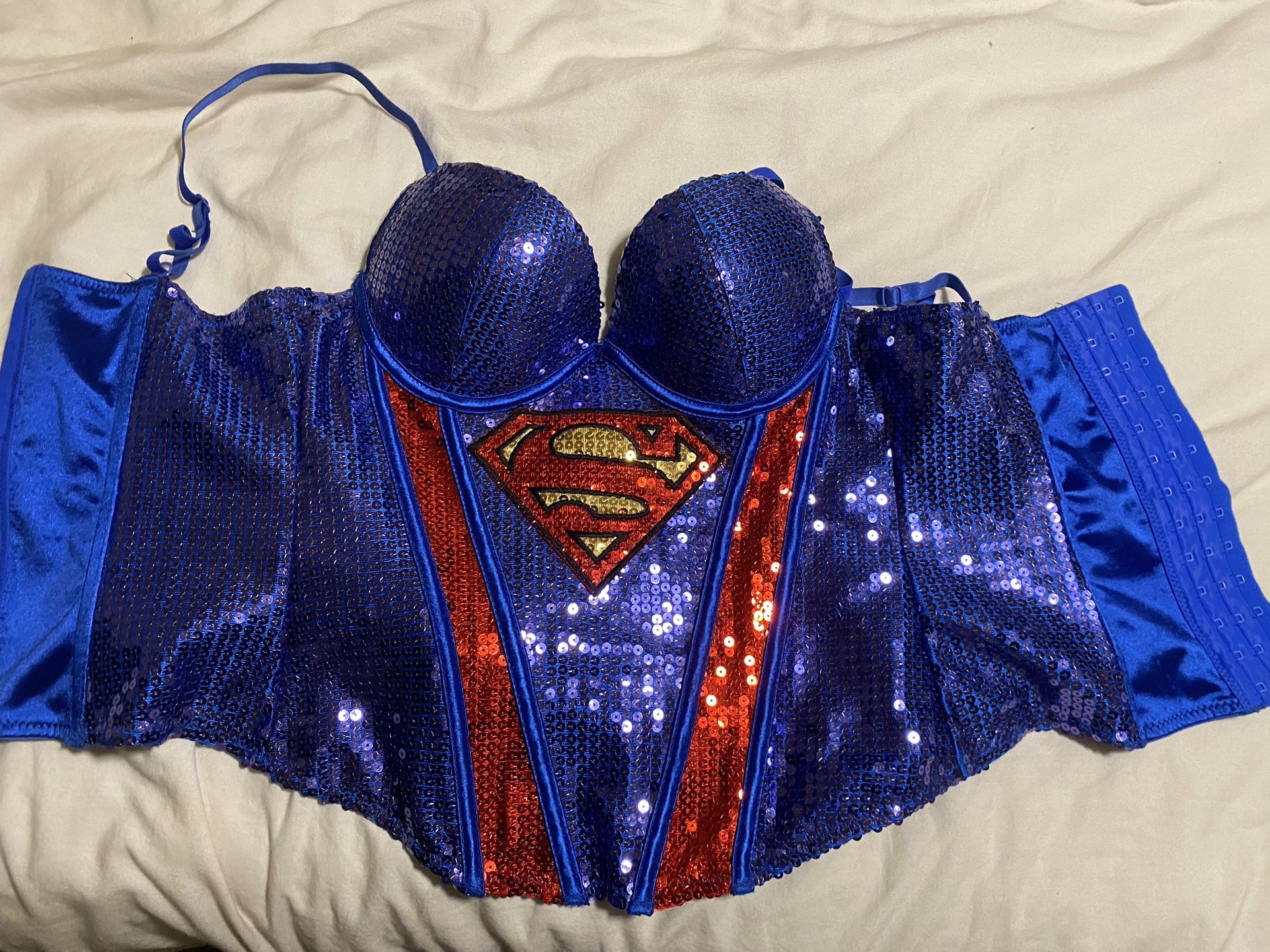 Halloween Costume Superhero Superwoman Wonder Woman 