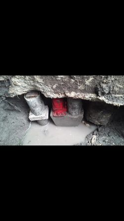 Niveló casas y trailas