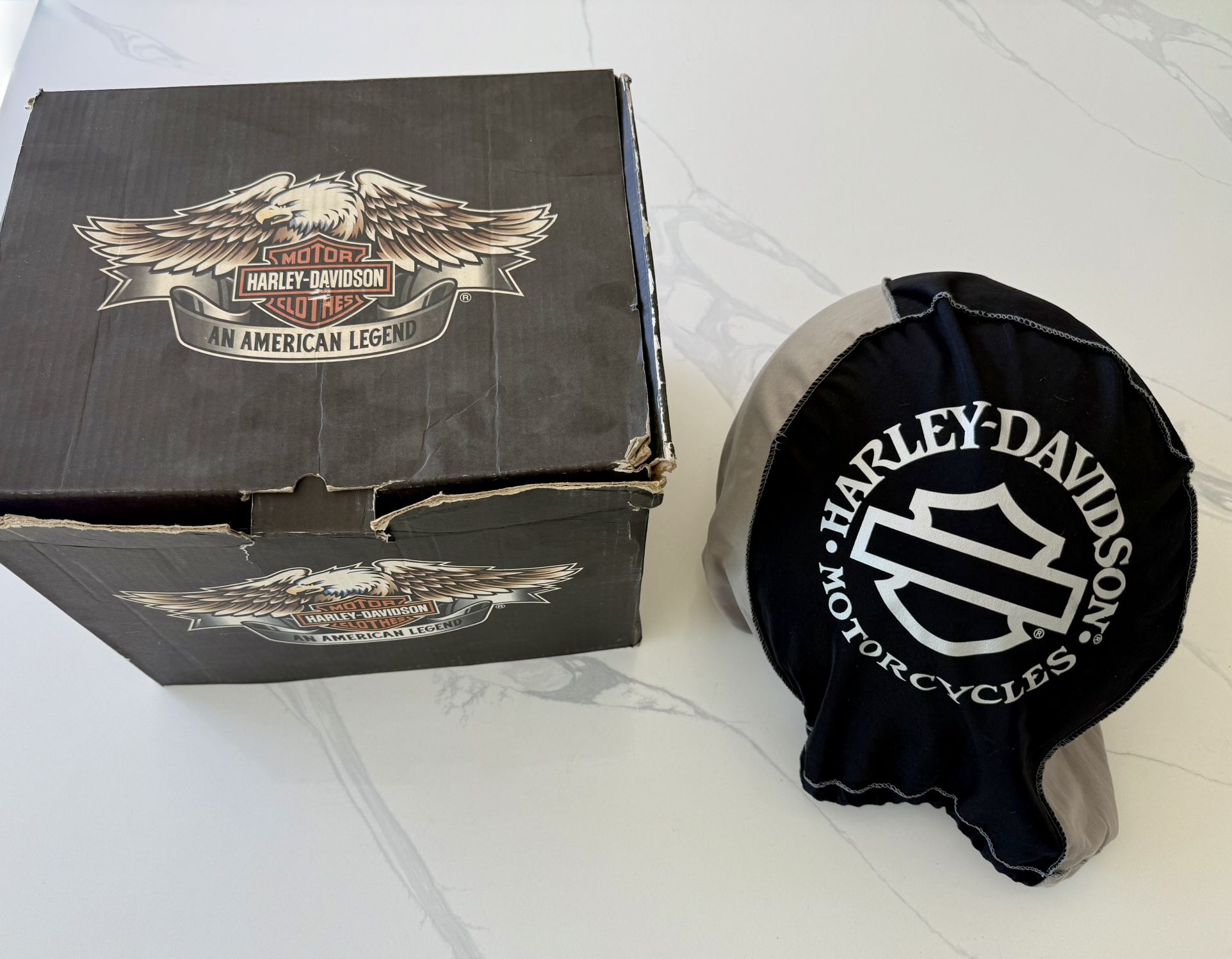 Harley Davidson Helmet W/ Box & Dust Cover 98012-06V XL