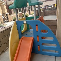 Little tykes play area