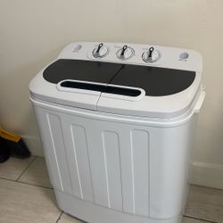 Mini- Compact Washer & dryer 