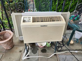 GoldStar  Air Conditioner 5000btu