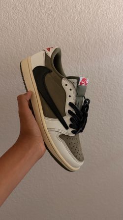 TRAVIS SCOTT OLIVES 8.5 MENS