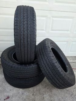 245/75R17 Nexen Roadian HTX 2 tires